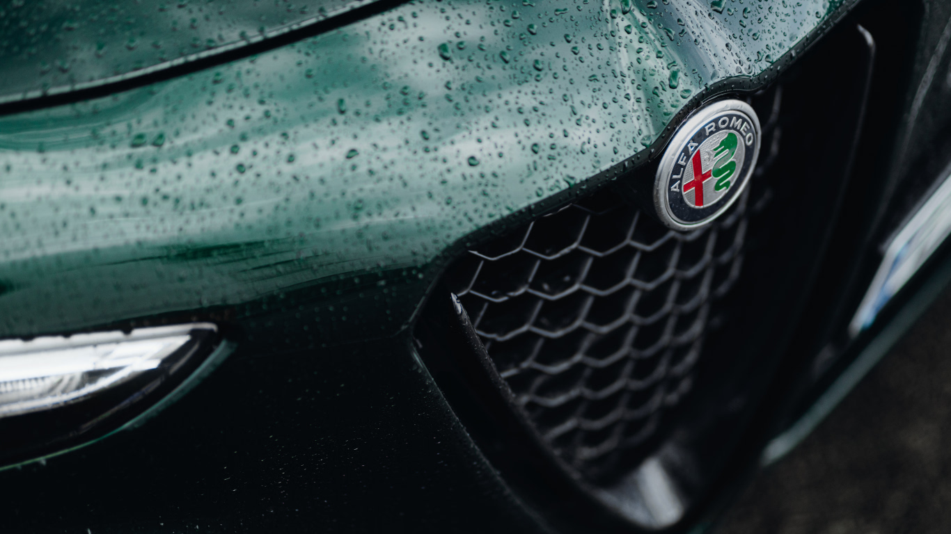 «Alfa Romeo» prezentēs jaunu modeli ar vēsturisku nosaukumu — Santa